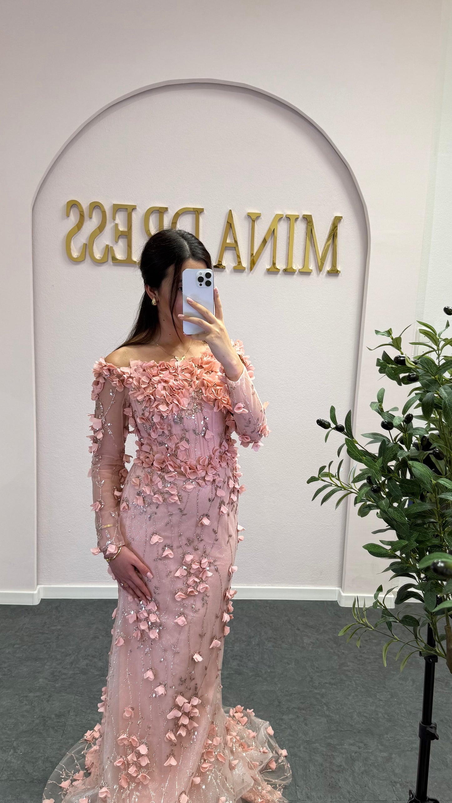 MinaPink - Verlobungskleid