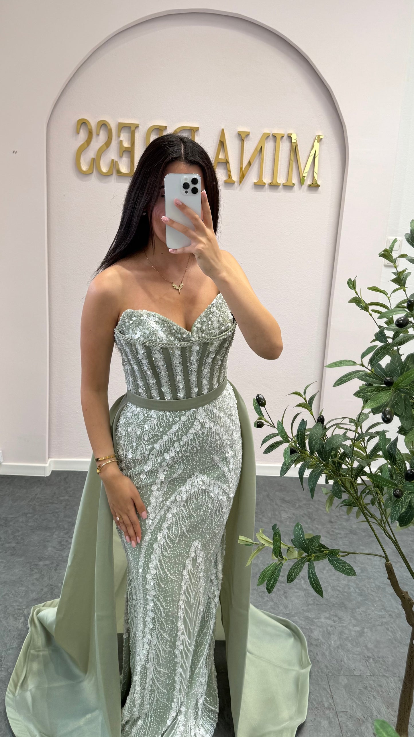 MinaGreen - Verlobungskleid