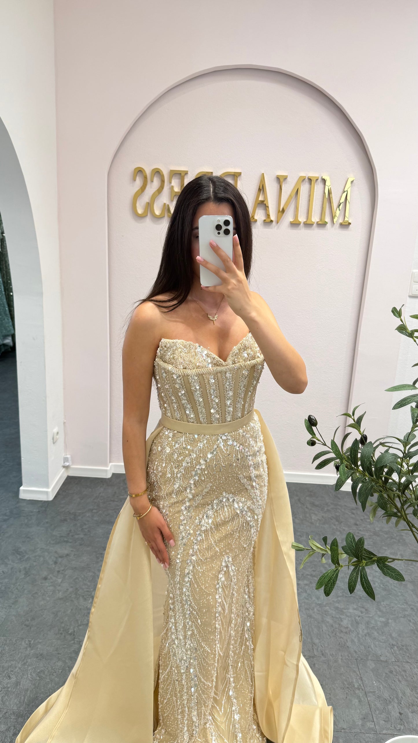 MinaYellow - Verlobungskleid